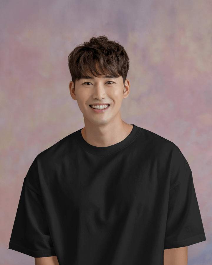 Black Unisex T-Shirt Male Boxy-Fit